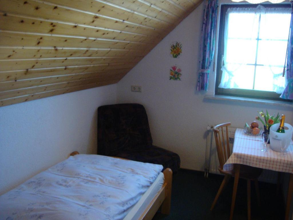 Mettenberger Hof - Pension Графенхаузен Номер фото