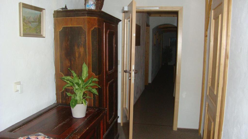 Mettenberger Hof - Pension Графенхаузен Экстерьер фото